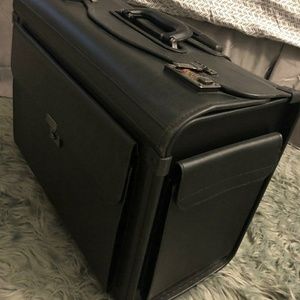 Rolling briefcase bag